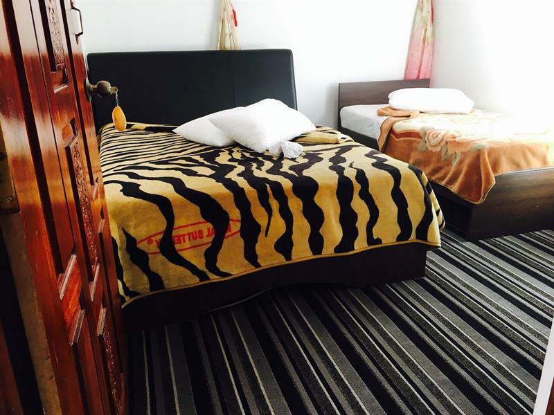 Roshan Guest House นูวาราเอลิยา ภายนอก รูปภาพ