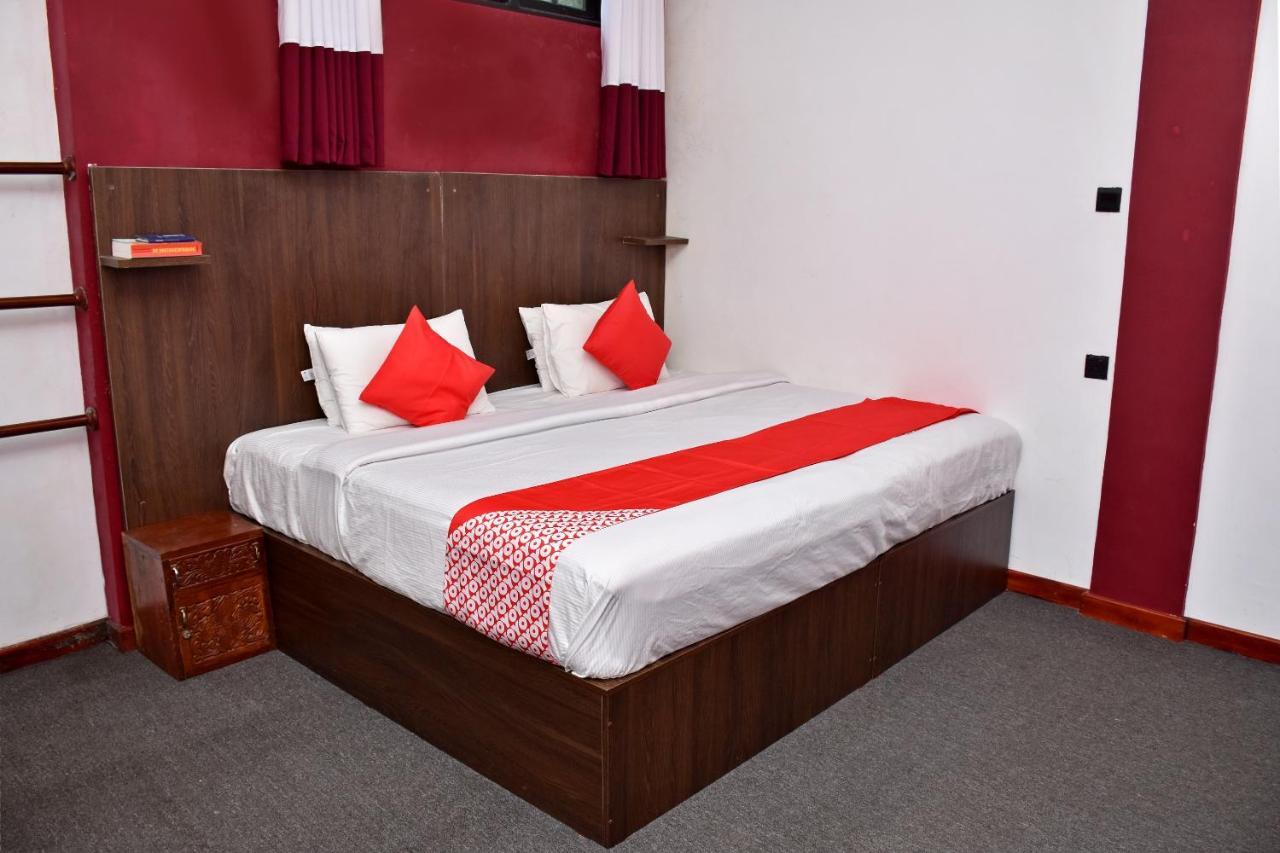 Roshan Guest House นูวาราเอลิยา ภายนอก รูปภาพ