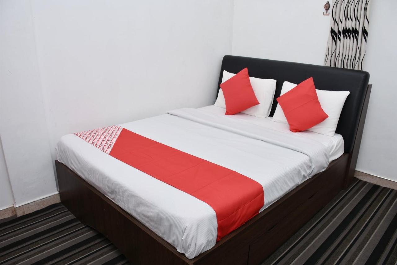 Roshan Guest House นูวาราเอลิยา ภายนอก รูปภาพ